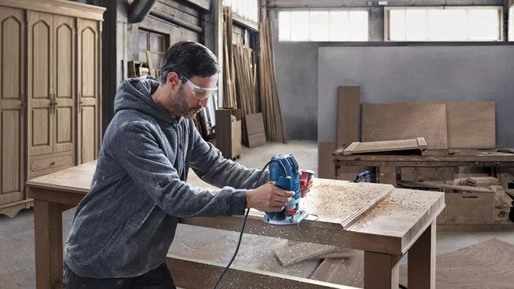 Bosch GOF 130 1300 Watts Professional Router