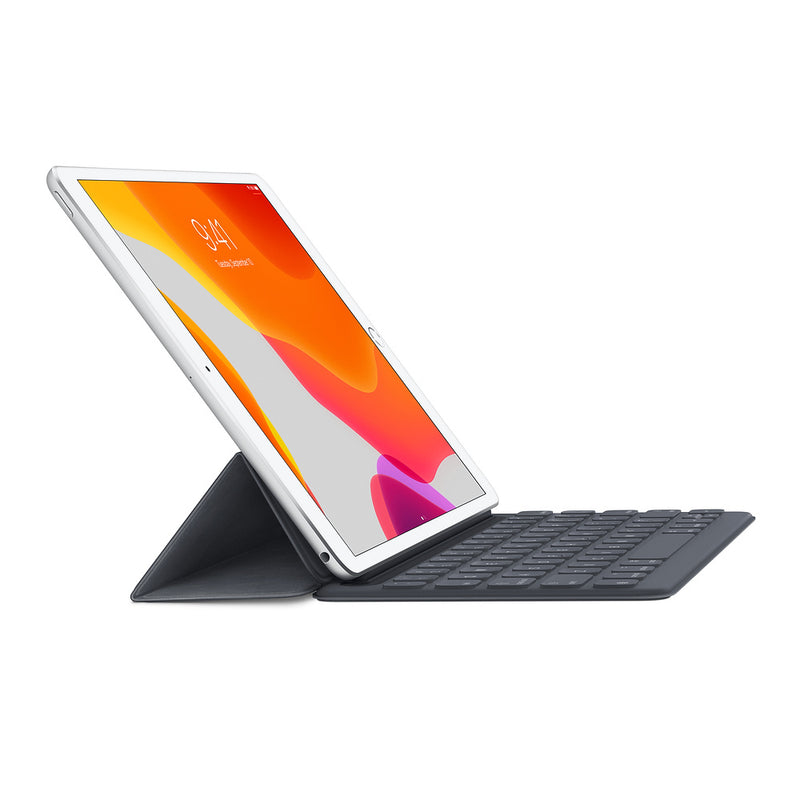 Apple MPTL2LB/A Smart - Keyboard and folio case - Smart connector - for 10.5-inch iPad Pro - (iPads > iPad Keyboards)